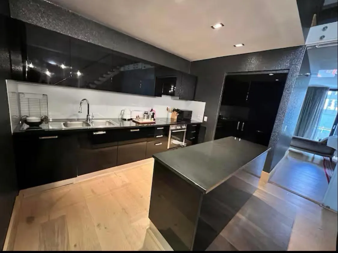 Spacious High-End Modern Loft In The City Centre Cape Town, Western Cape Listed アパート
